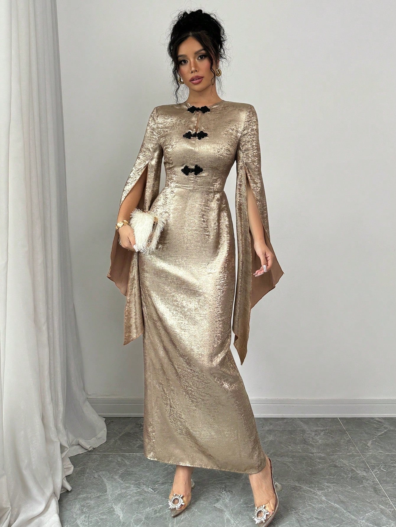 Stunning Gold Metallic Maxi Dress, Chinese Style, Statement Sleeves, Size 16.