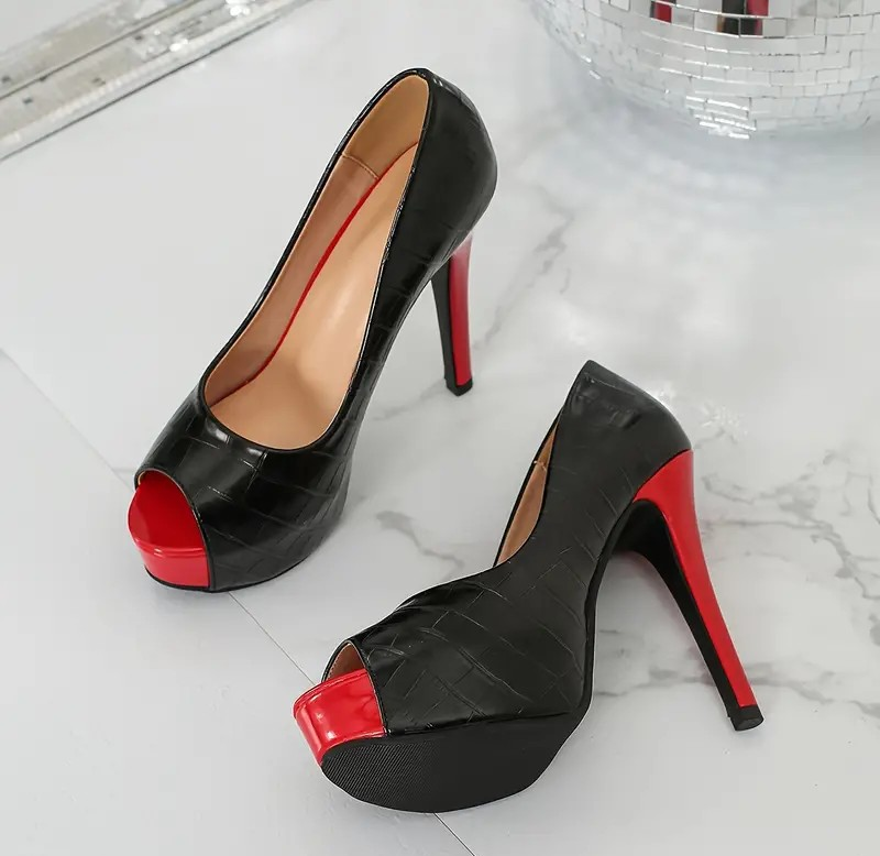 Womens Black & Red Platform High Stiletto Shoes Red Heels & Platform Size 6.